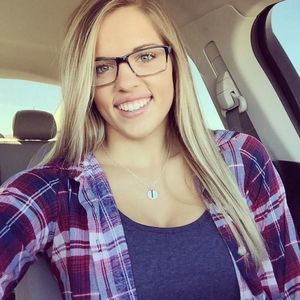 Meet your Posher, Taylor