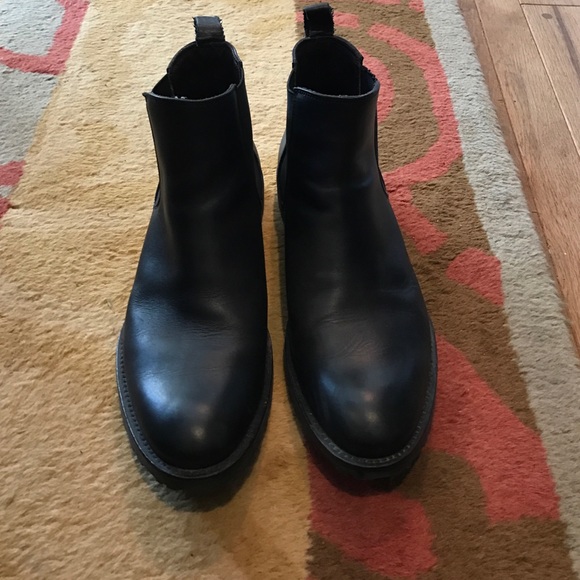 Other - BRUNOMAGLIA Black leather pull-on Boot