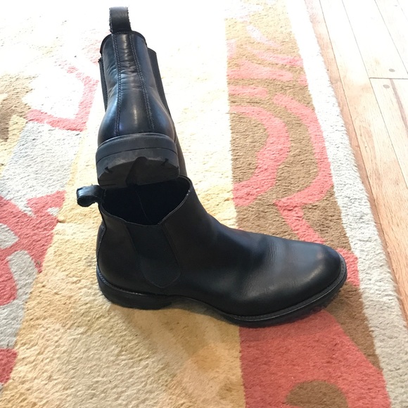 BRUNOMAGLIA Black leather pull-on Boot - Picture 2 of 4