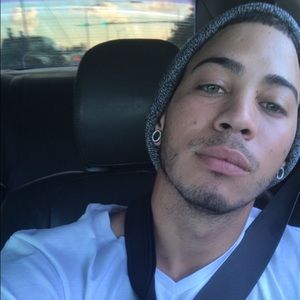 Meet your Posher, Wayne