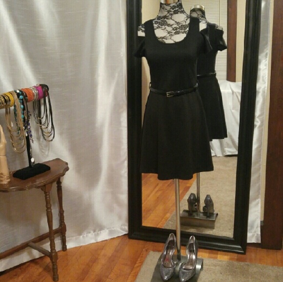 Not Your Moms 'Little Black Dress!' Cold Shoulders - Picture 2 of 4