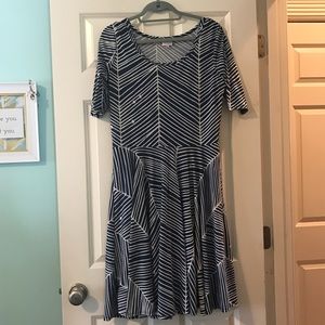 XL LulaRoe Nicole.