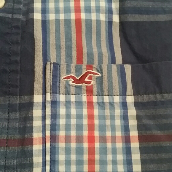 Hollister button down - Picture 3 of 3