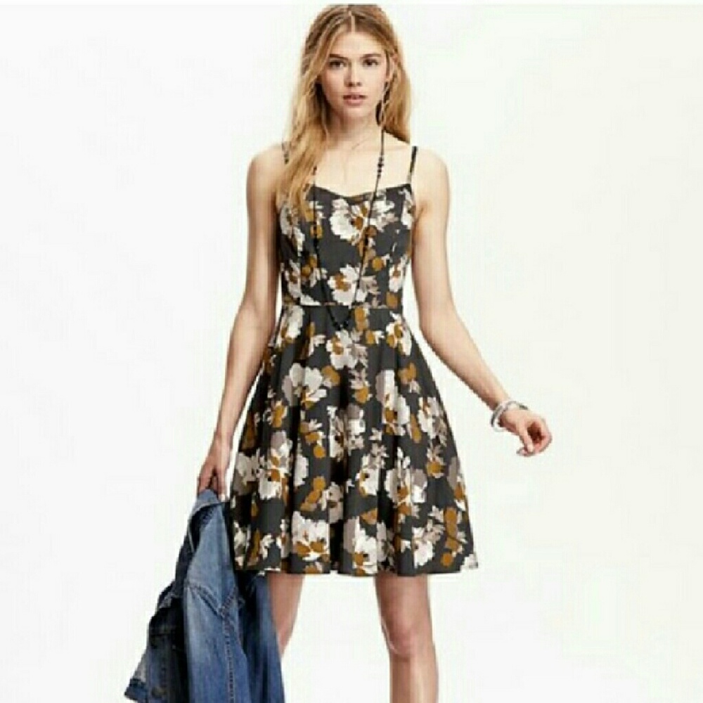 Floral fit and flare dress