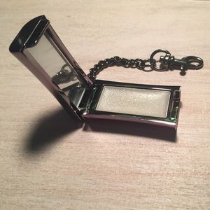 Mary Kay clip on lip gloss