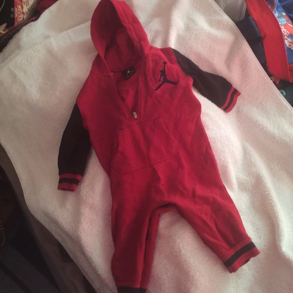 12 Mos Jordan Unisex Romper