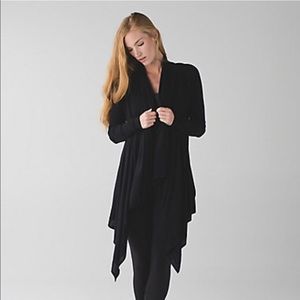 Universal Wrap Size 4  Good Used Condition