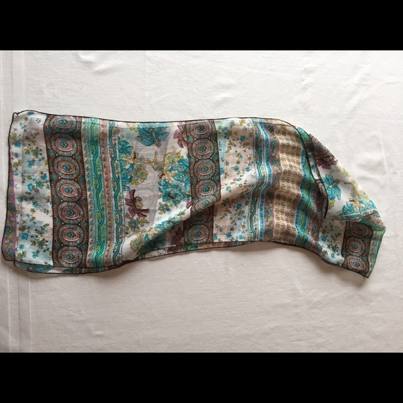 Scarf - Picture 3 of 3