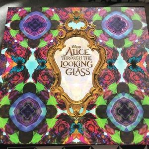 Urban Decay Through the Looking Glass Palette