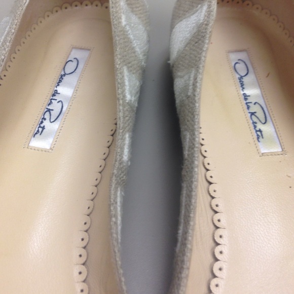Authentic OSCAR DE LA RENTA FLATS - Picture 2 of 8