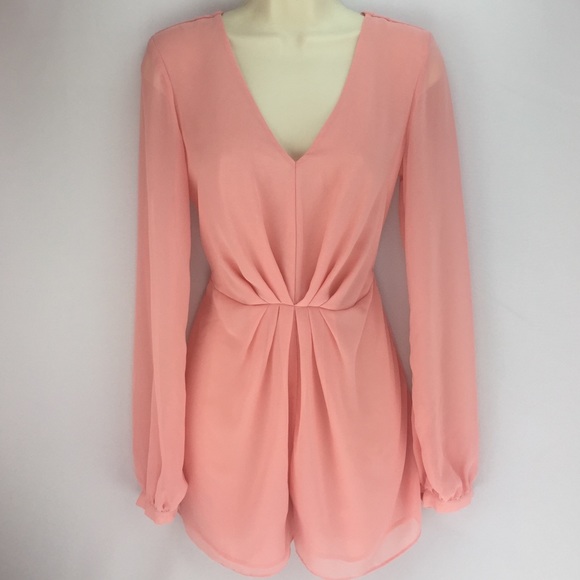 Topshop Other - TOPSHOP romper!