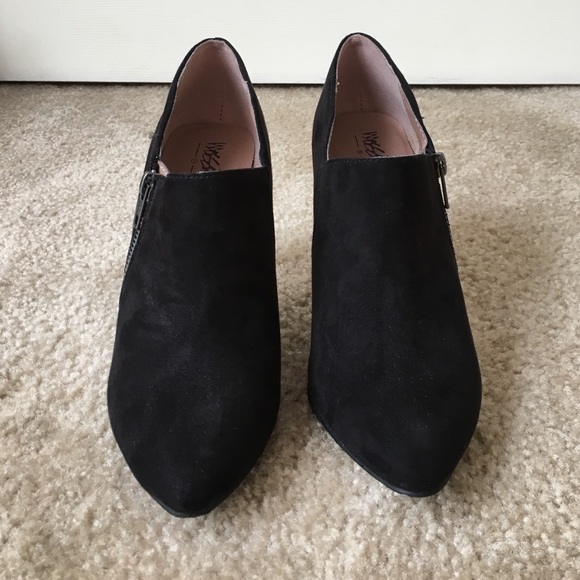 Booties/Heels - Picture 3 of 4