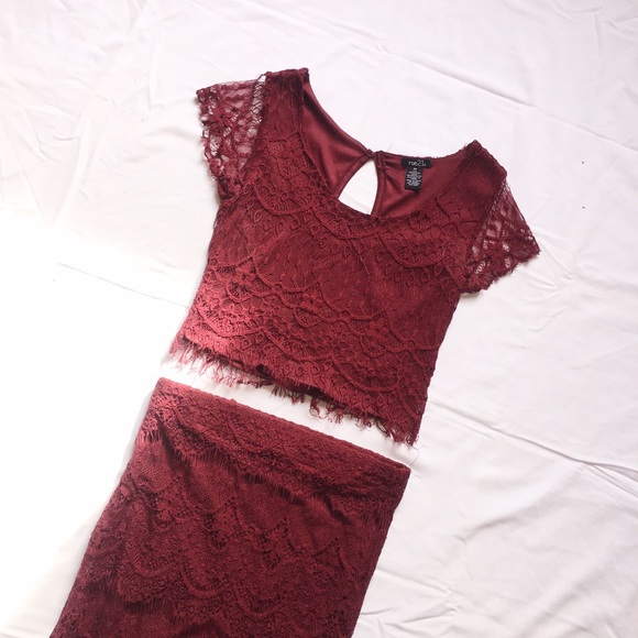 RUE21 // Burgundy Lace Two Piece Outfit
