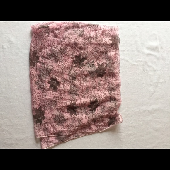 Scarf - Picture 3 of 4