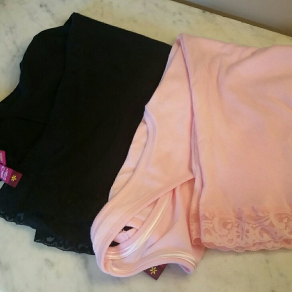 T shirt and tank bundle - Picture 3 of 4