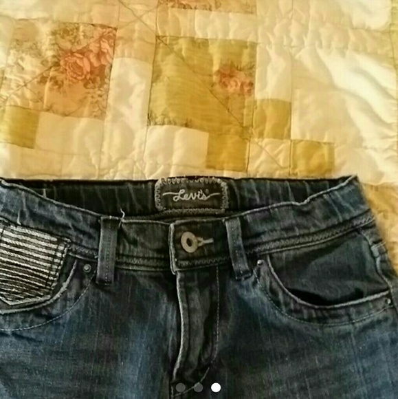 Girls levi jeans sz 12 fits more like sz 10 - Picture 2 of 3