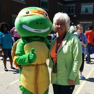 Meet your Posher, Laura