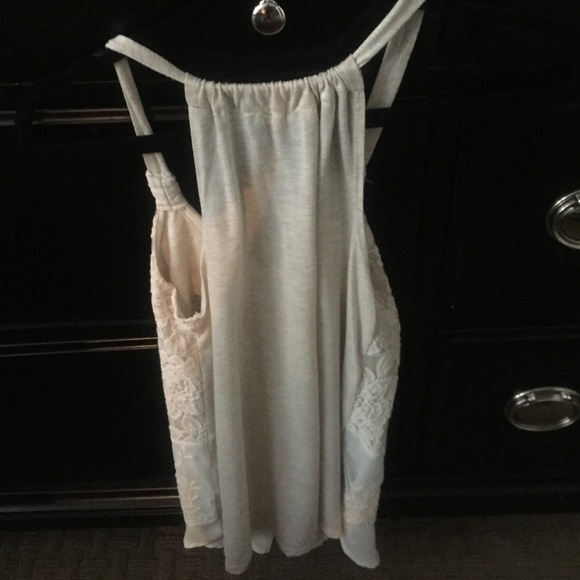 Beige button blouse - Picture 2 of 2