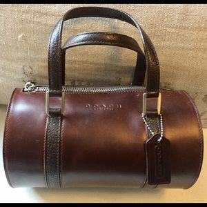 Vintage Coach barrel leather bag