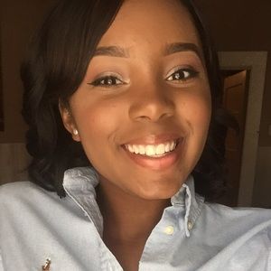 Meet your Posher, Ashyra