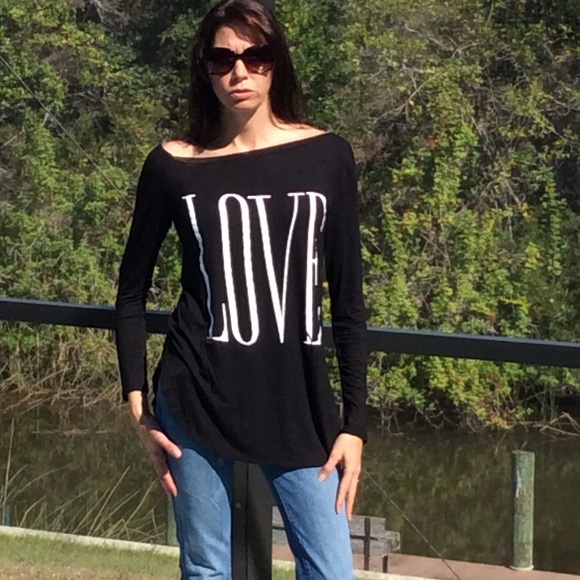 Last 1 Small "Love" My Moto Top - Picture 4 of 4