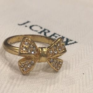 J.Crew gold bow ring - size 7.5