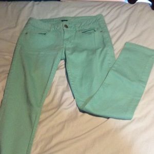 American Eagle skinny jeans