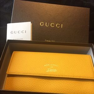 Gucci wallet
