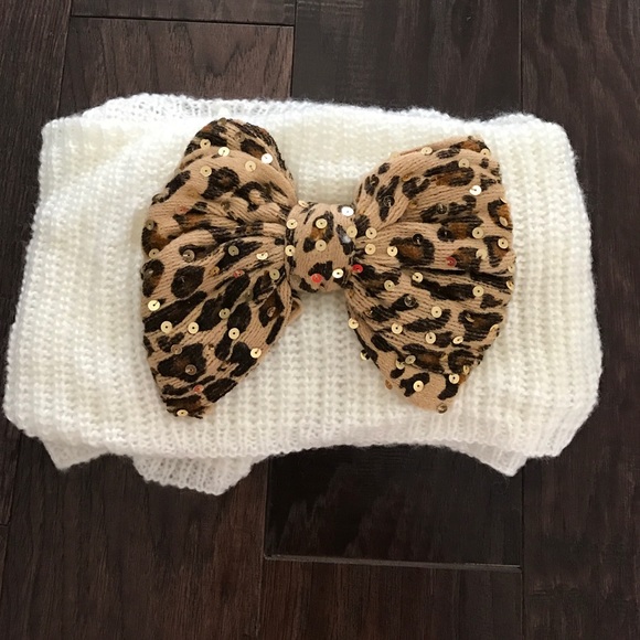 Betsey Johnson Scarf