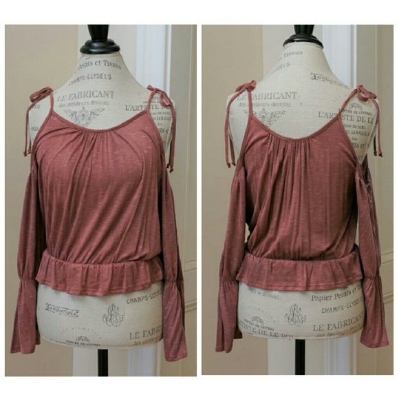 Cold shoulder bell sleeve top brick NWT Jersey - Picture 5 of 5