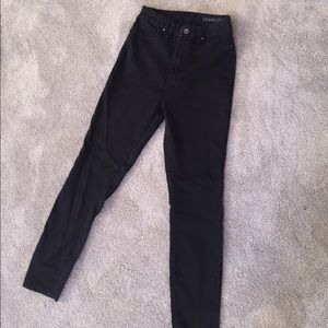 Blank NYC High-Waisted Skinny Jeans