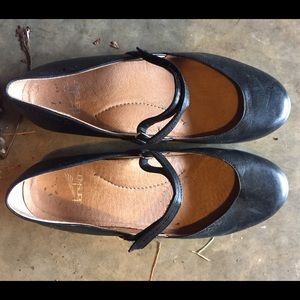 ADORABLE Dansko Mary Janes