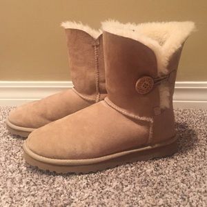 Bailey Button Ugg boots