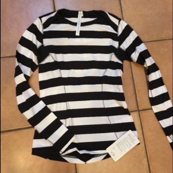 Lululemon Base Runner