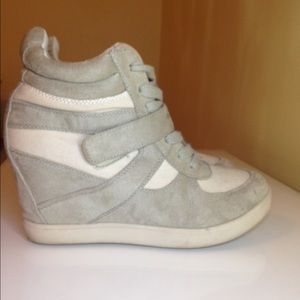 Cream/Green Sneaker Wedges