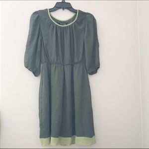 Green bicolor dress