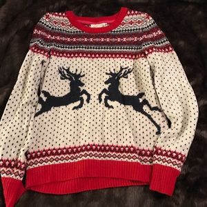 Super cute reindeer sweater
