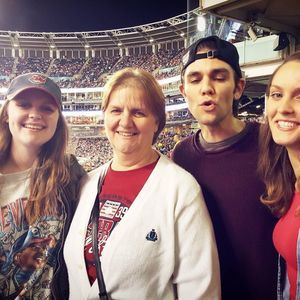 Meet your Posher, Farren