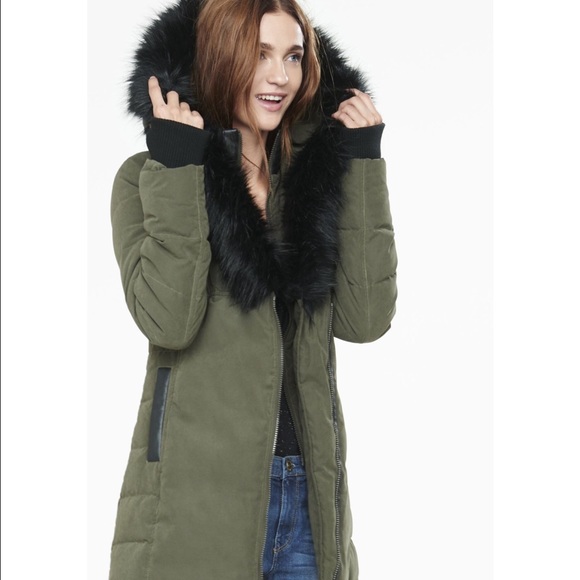 Green puffer coat