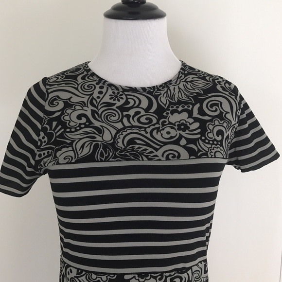 TATTOO DRESS. - Picture 2 of 4