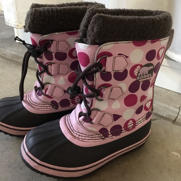 Girl snow boots