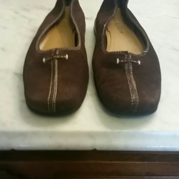 Brown suede flats - Picture 4 of 4