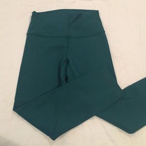 Lulu high waisted leggings