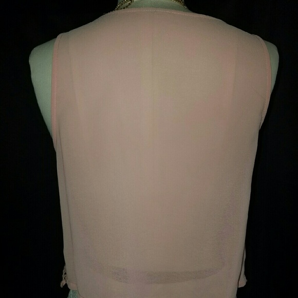 Cute pink lace top - Picture 3 of 3