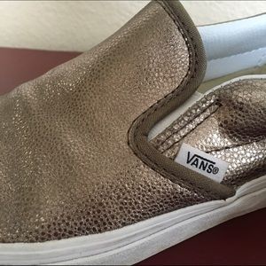 Bronze metallic slip on Vans