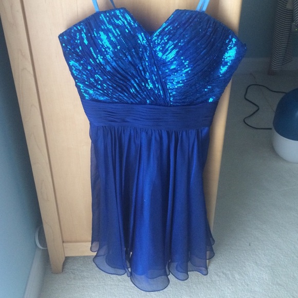La Femme Blue Sequin Homecoming Dress