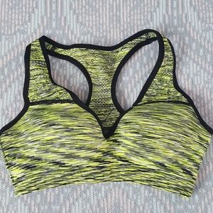 VS molded sports bra