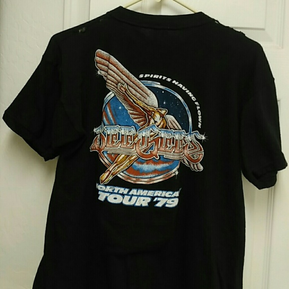 SOLD $$Beegees RARE 1979 Stayin Alive concert  Tee - Picture 3 of 4