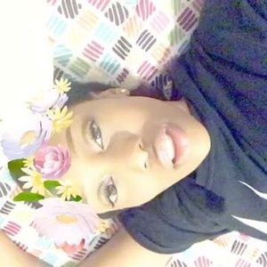 Meet your Posher, Dana