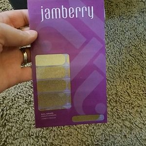 Jamberry gold nail wraps